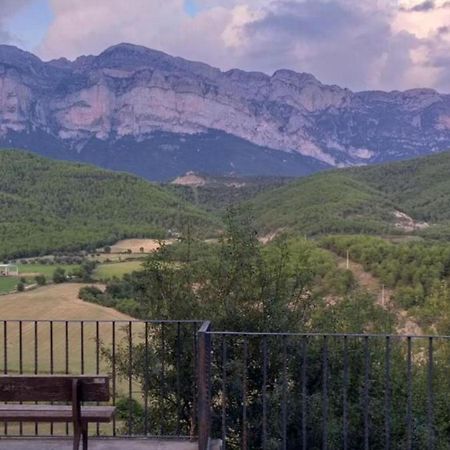 Vistas A La Montana En Un Pueblo Con Encanto. El Pueyo de Araguás Exteriér fotografie